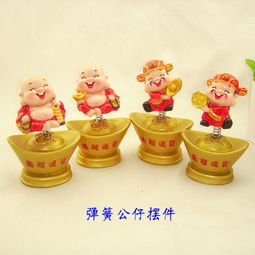 萌趣納福 Q版財(cái)神彈簧車載公仔，義烏藍(lán)喵電商的樹脂工藝精品