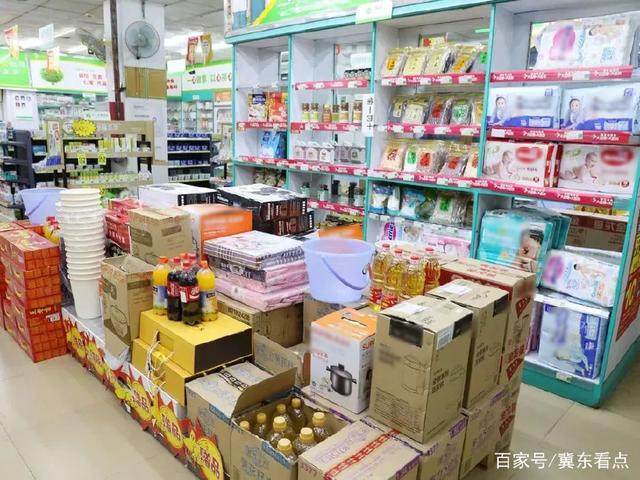 實體經濟不景氣，連鎖藥店為何逆勢擴張？藥店店長揭秘兩大原因
